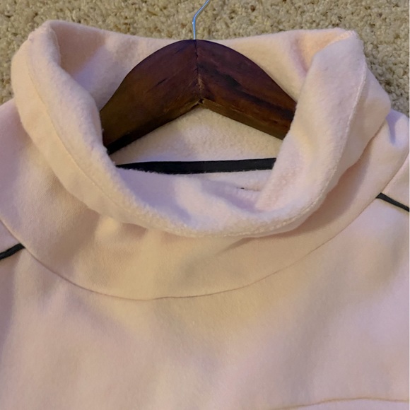 NWOT 💗UA Cowl Neck Sweatshirt💗 - Picture 7 of 12